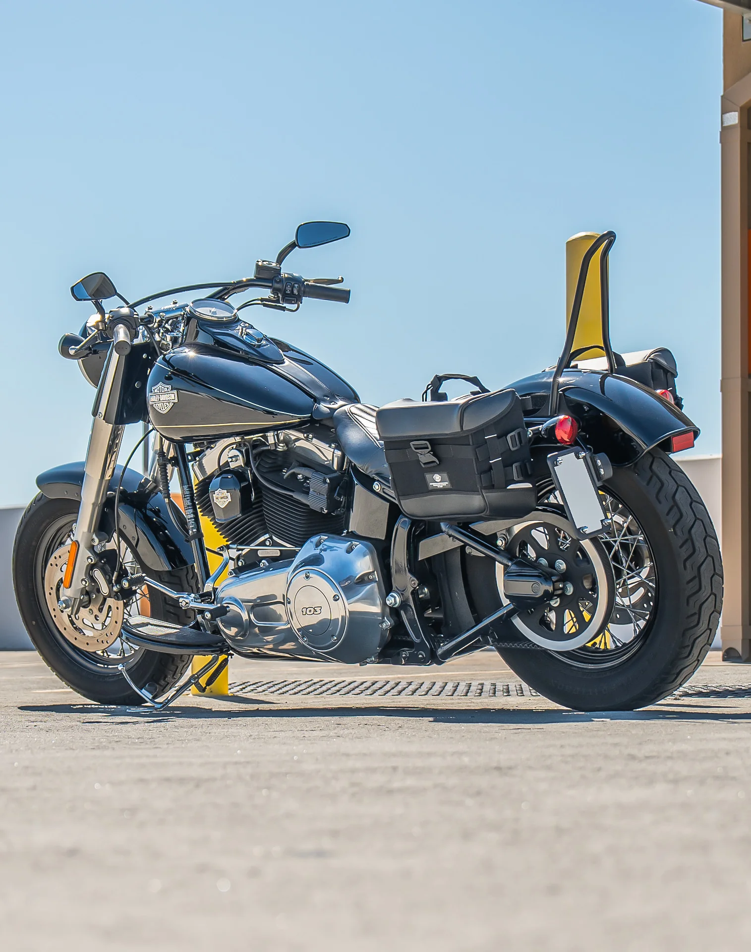 10L - Incognito Quick Mount Small Harley Softail Slim FLS Solo Saddlebag (Left Only) - Image 3