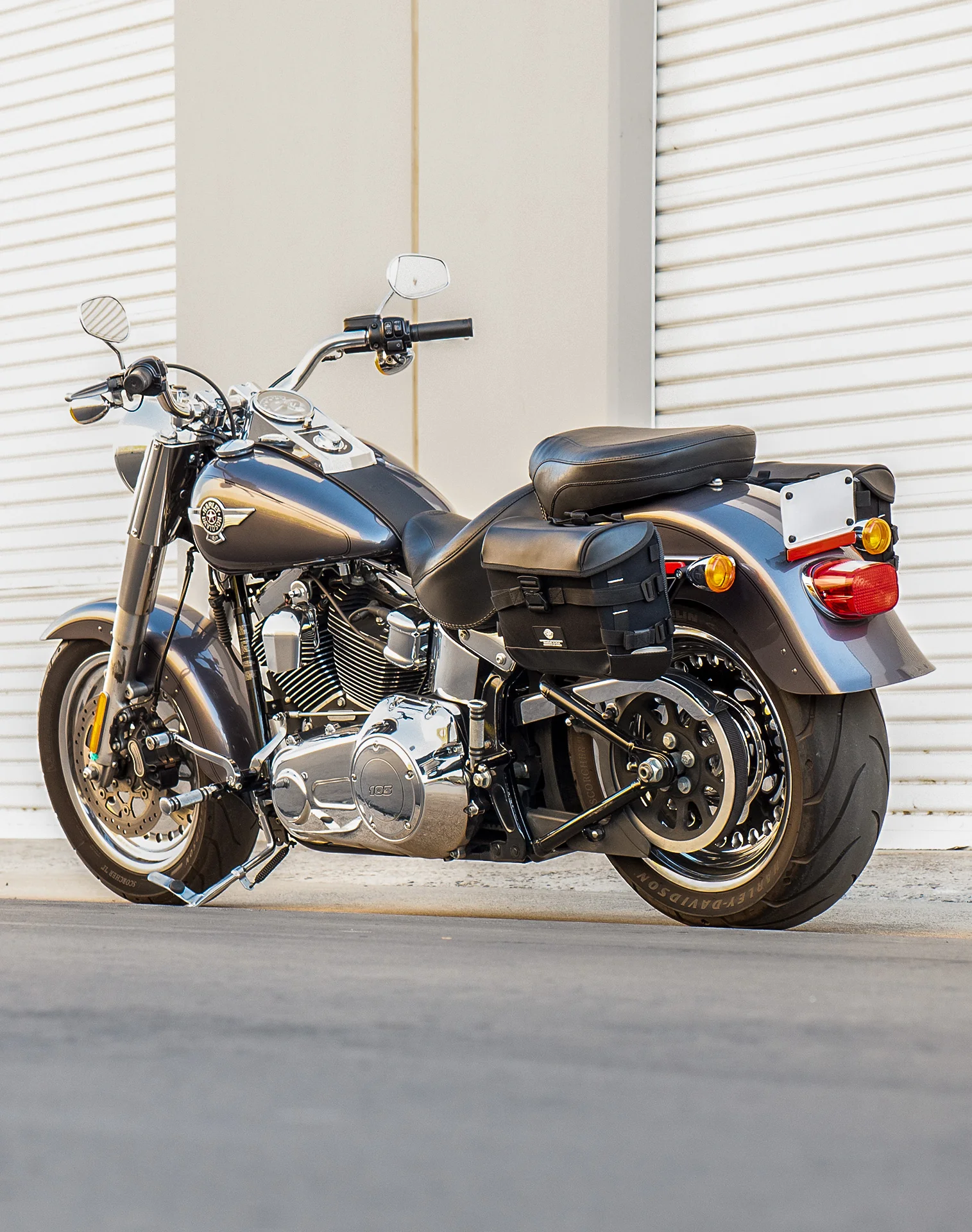 10L - Incognito Quick Mount Small Solo Saddlebag (Left Only) for Harley Softail Fat Boy Lo FLSTFB - Image 3