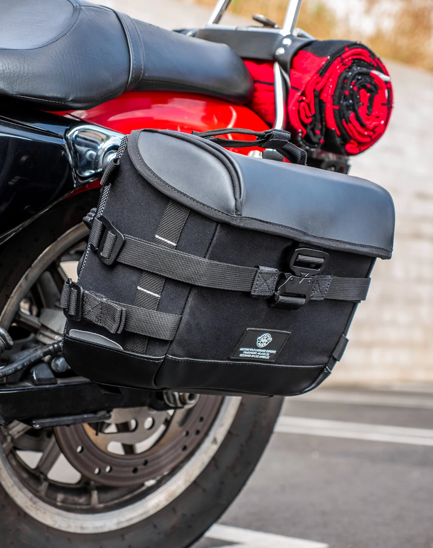 10L - Incognito Quick Mount Small Solo Motorcycle Saddlebag (Left Only) for Harley Sportster 883 Low XL883L - Image 4