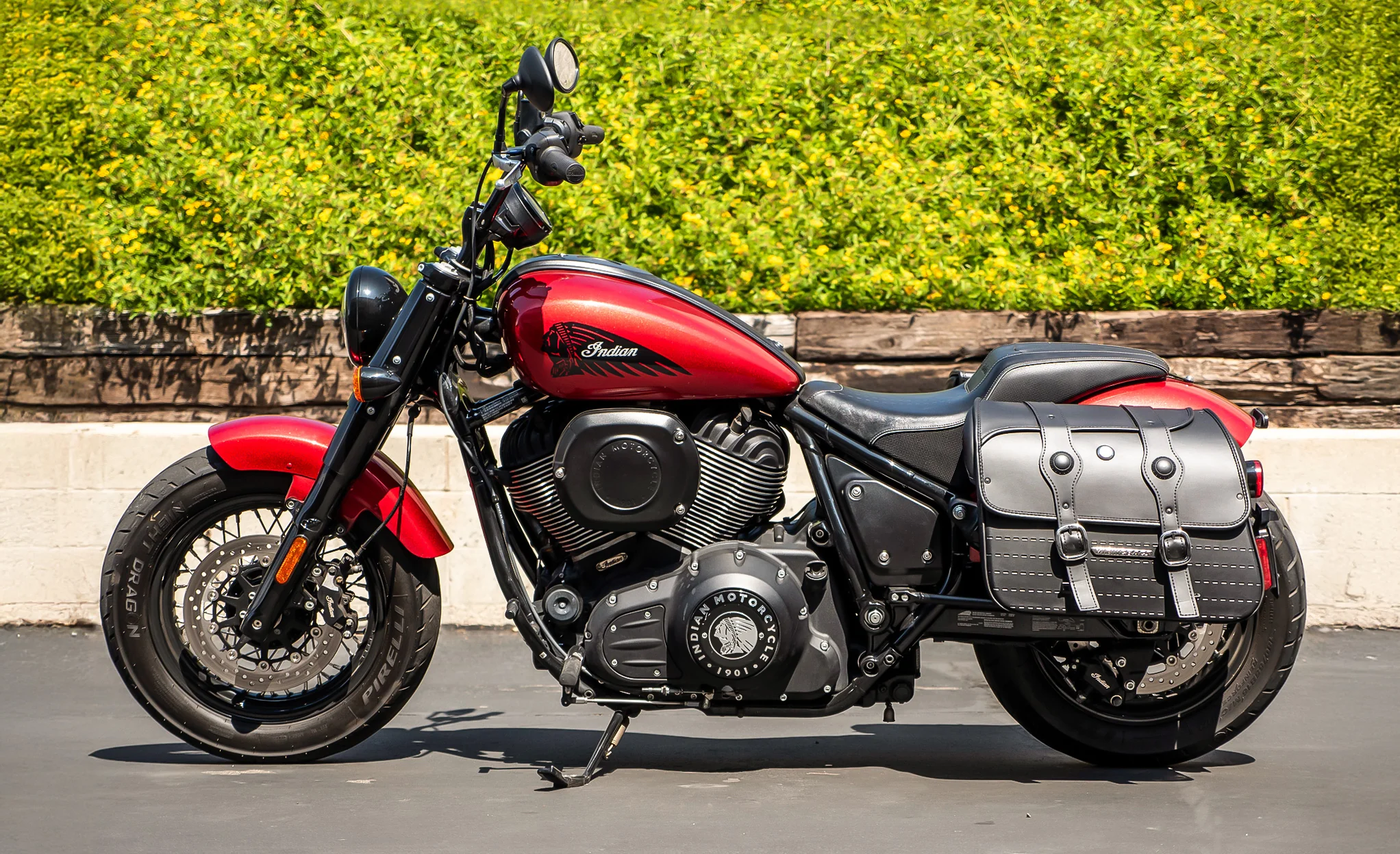 34L - ArrowHead Large Indian Chief Bobber Dark Horse Motorcycle Saddlebags - Image 2