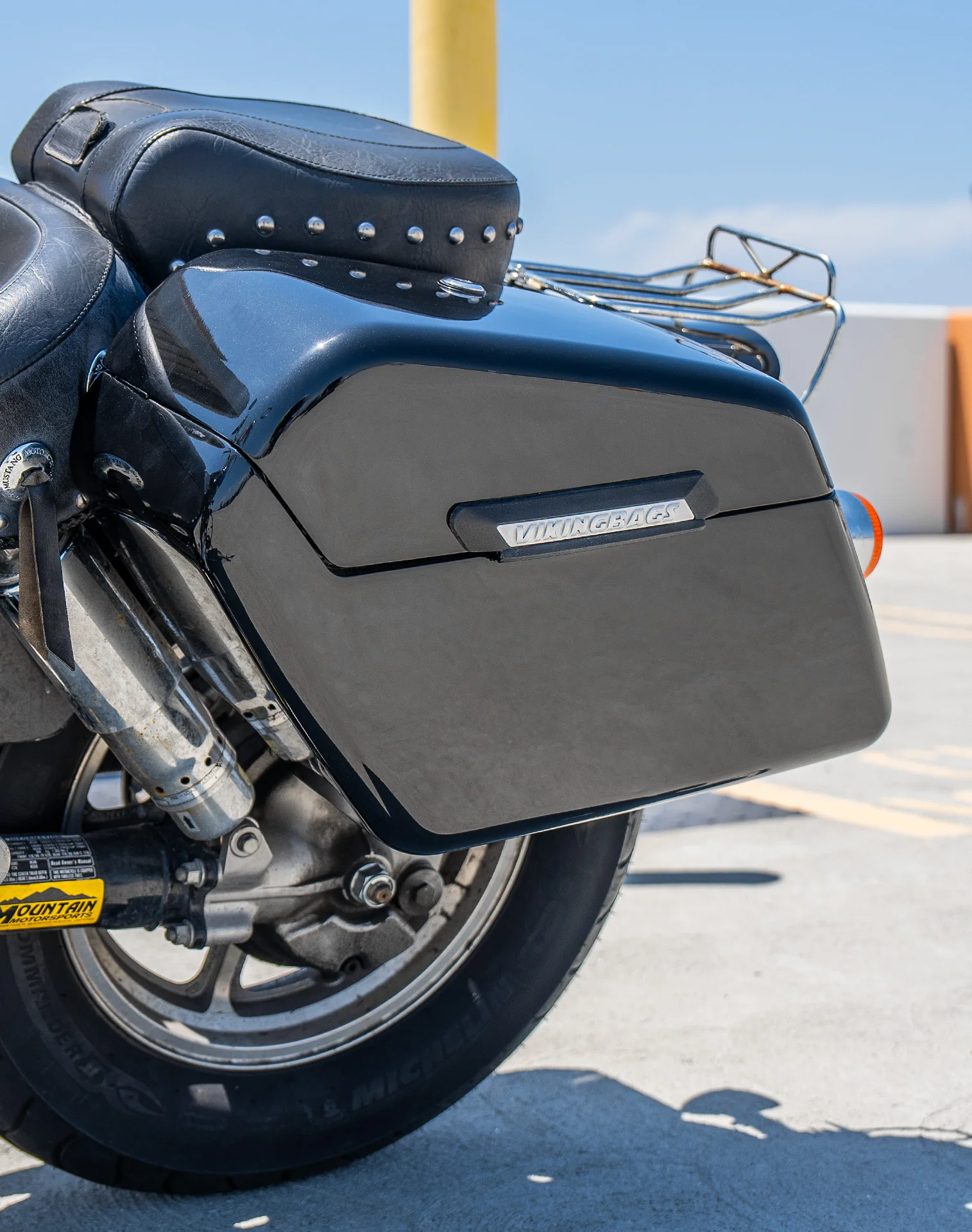 38L - Baldur XL Shock Cutout Honda Shadow 1100 Spirit Painted Hard Saddlebags - Image 5