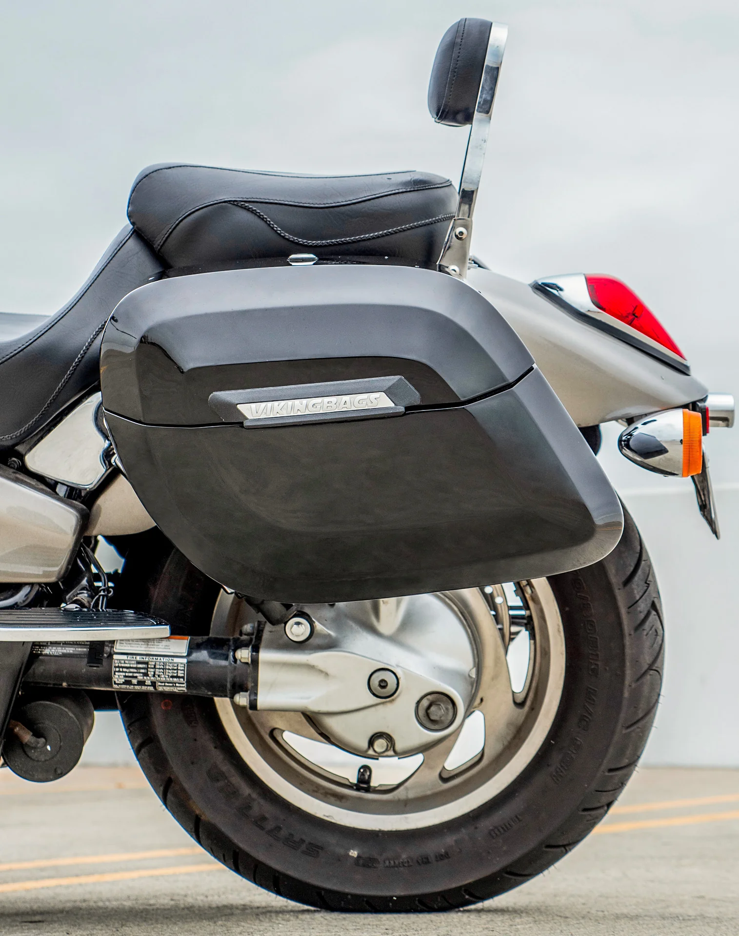 40L - Lamellar Raven XL Honda VTX 1800 N Painted Hard Saddlebags - Image 4
