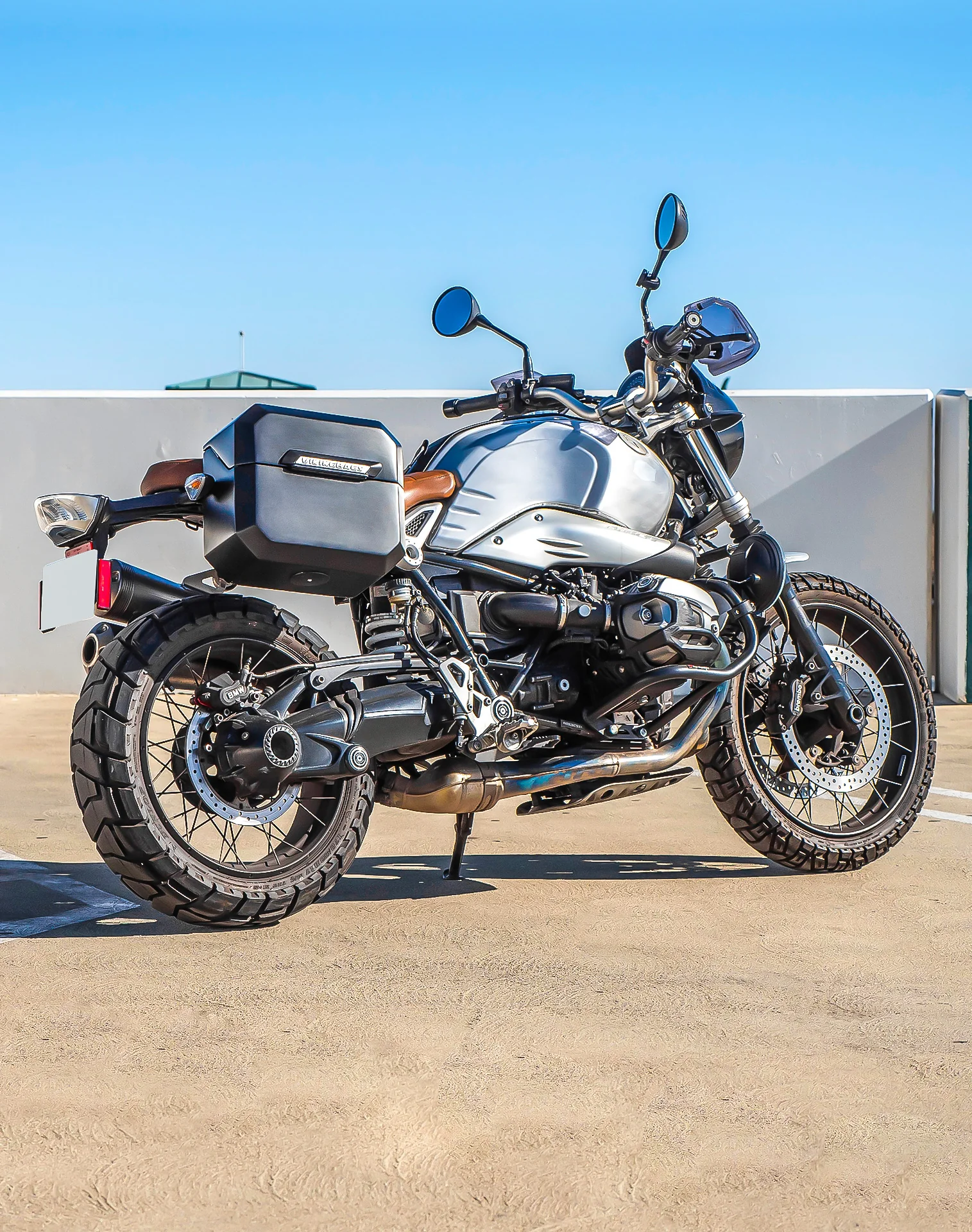 20L - Outlaw Quick-Mount Small BMW R nineT Pure/Racer/GS Matte Hard Saddlebags - Image 3