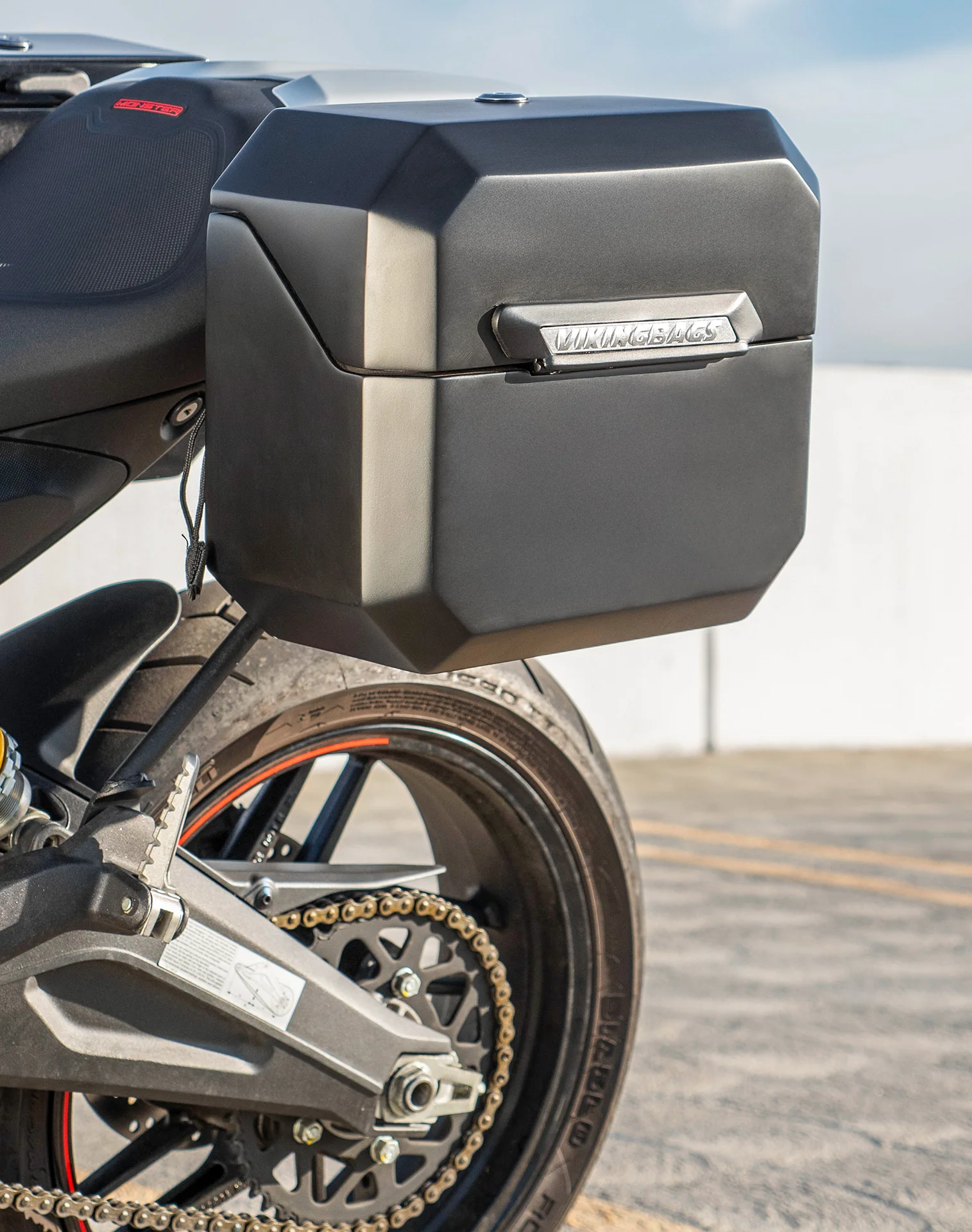 20L - Outlaw Quick-Mount Small Ducati Monster 797 Matte Hard Saddlebags - Image 4