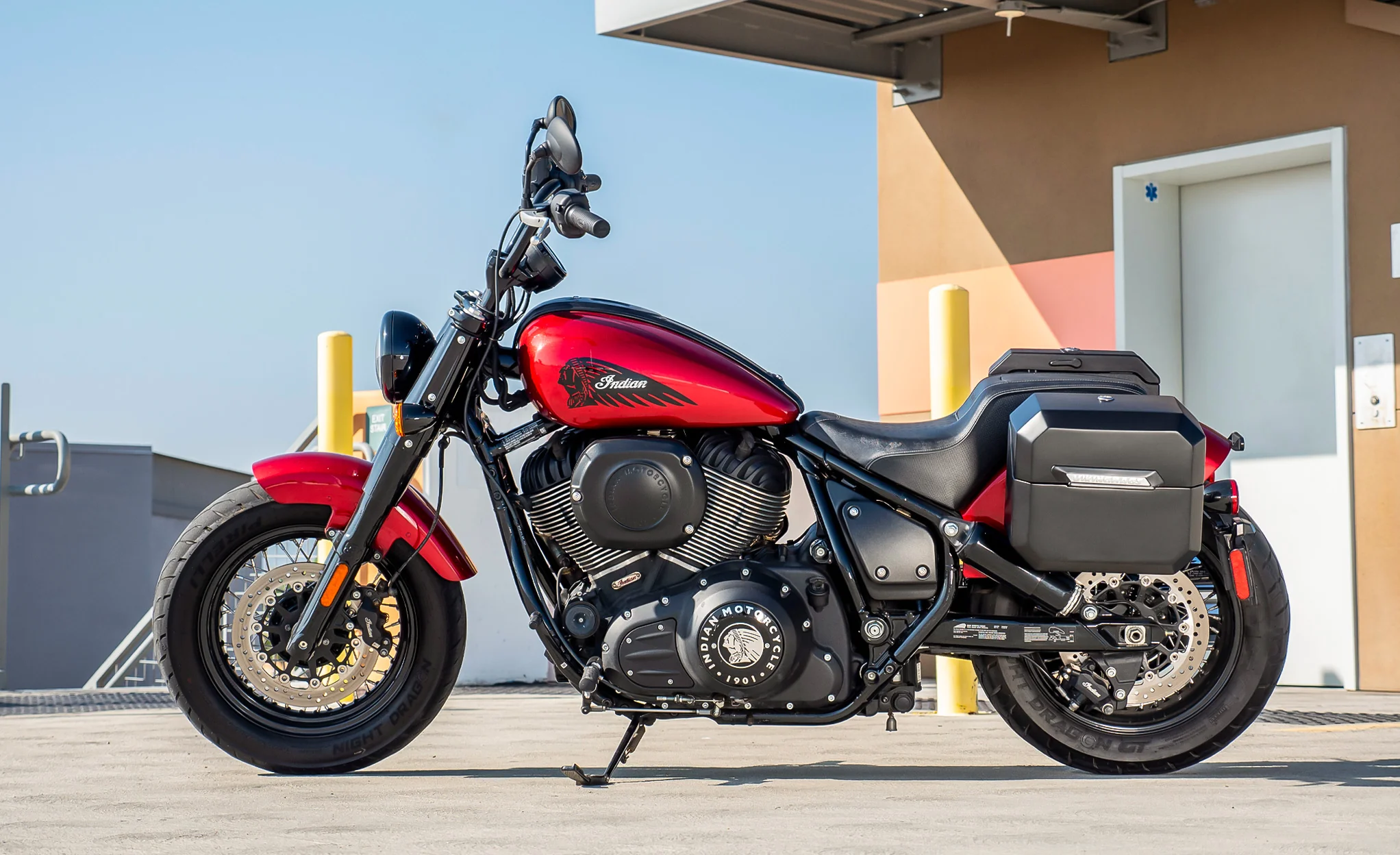 20L - Outlaw Quick-Mount Small Indian Super Chief Limited Matte Hard Saddlebags - Image 2