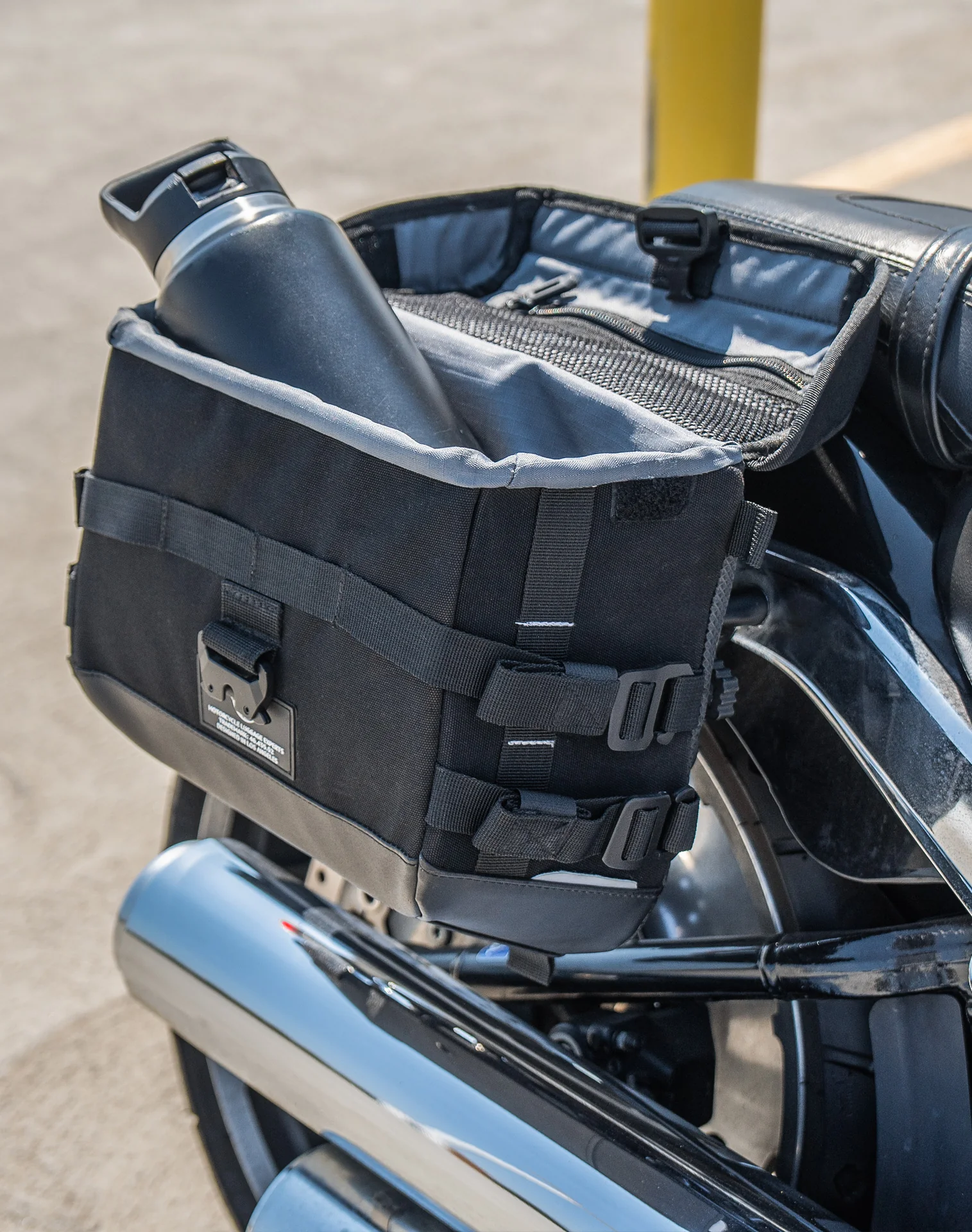 10L - Incognito Quick Mount Small Harley Softail Fat Boy FLFB/S Solo Saddlebag (Right Only) - Image 6
