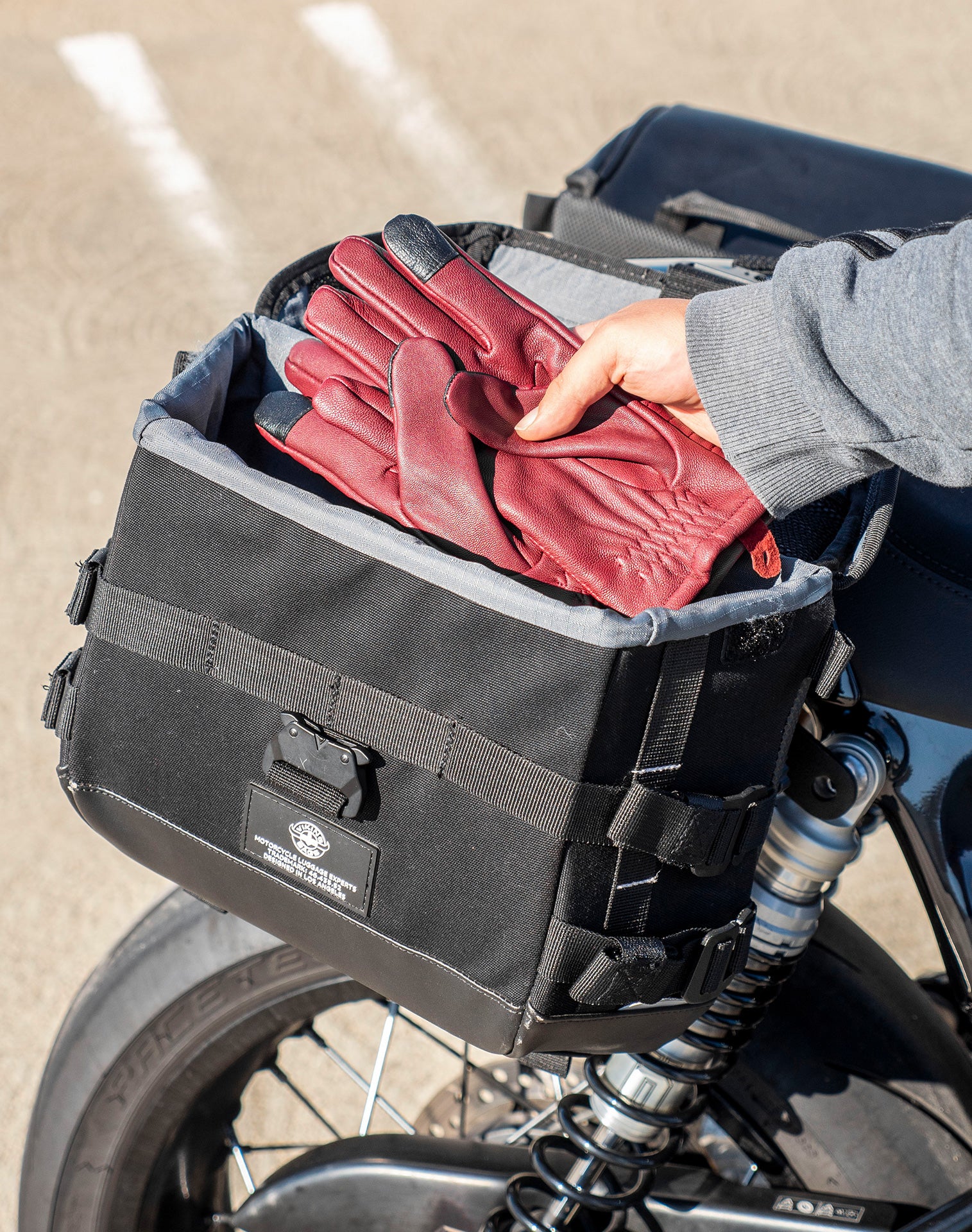10L - Incognito Quick Mount Small Triumph Thruxton RS Solo Saddlebag (Right Only) - Image 6