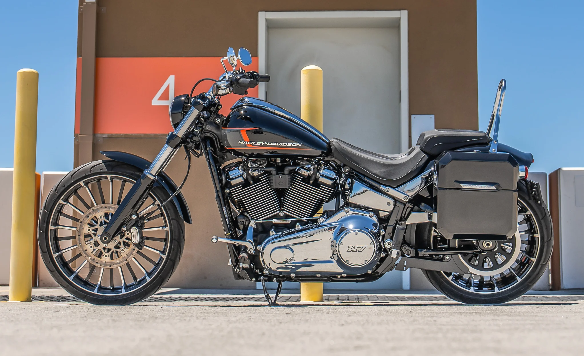 15L - Outlaw Quick Mount Medium Harley Softail Breakout FXBR/S Painted Hard Solo Saddlebag (Left Only) - Image 2