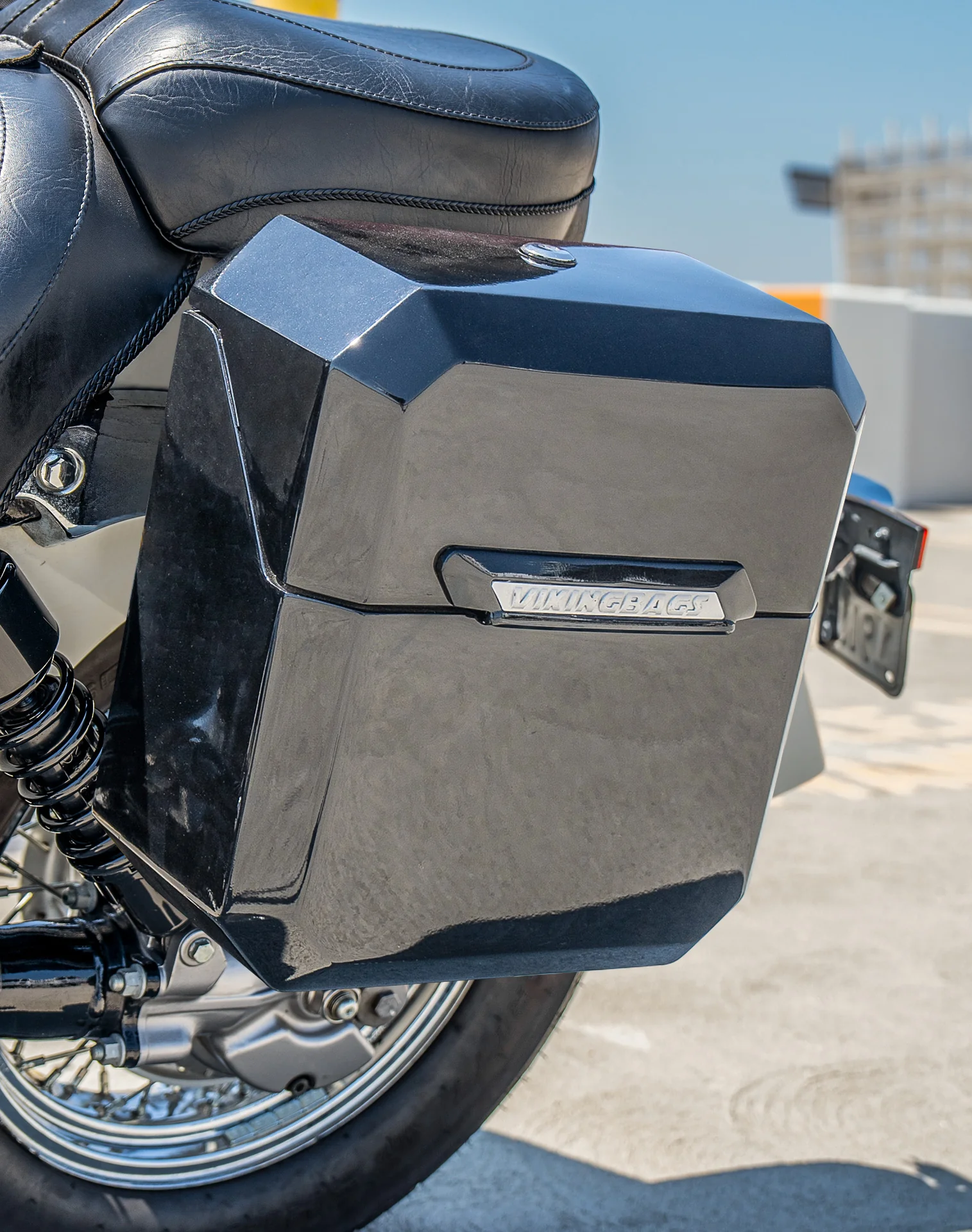 15L - Outlaw Quick Mount Medium Honda 750 Shadow Aero Painted Hard Solo Saddlebag (Left Only) - Image 5