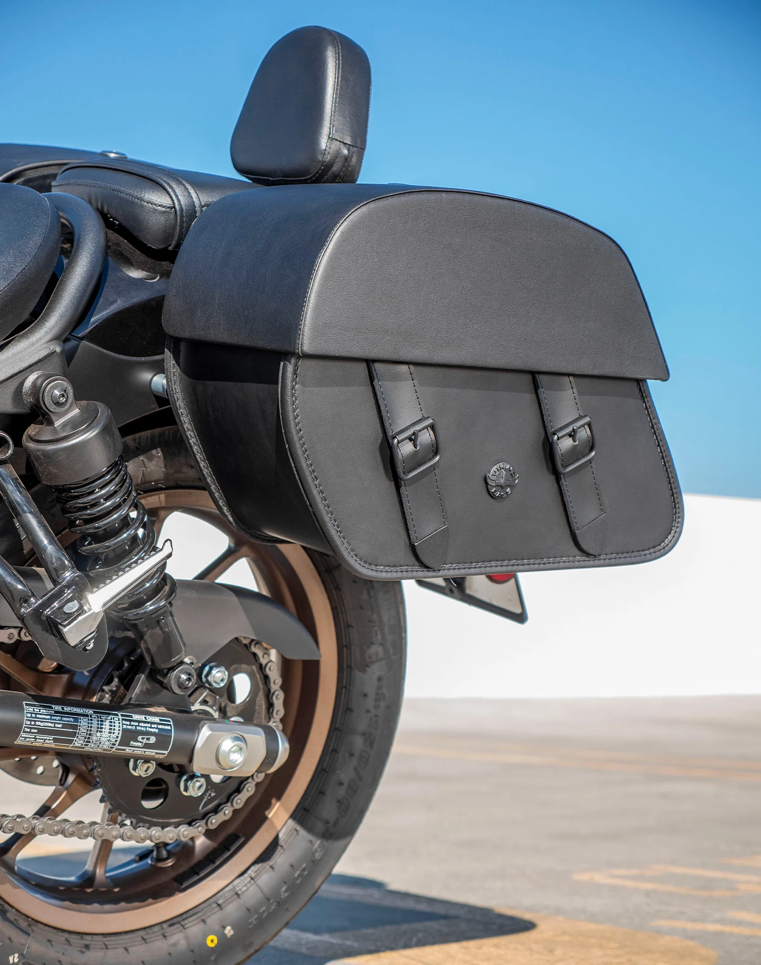 28L - Baelor Medium Quick Mount Honda Rebel 500 Motorcycle Saddlebags - Image 5