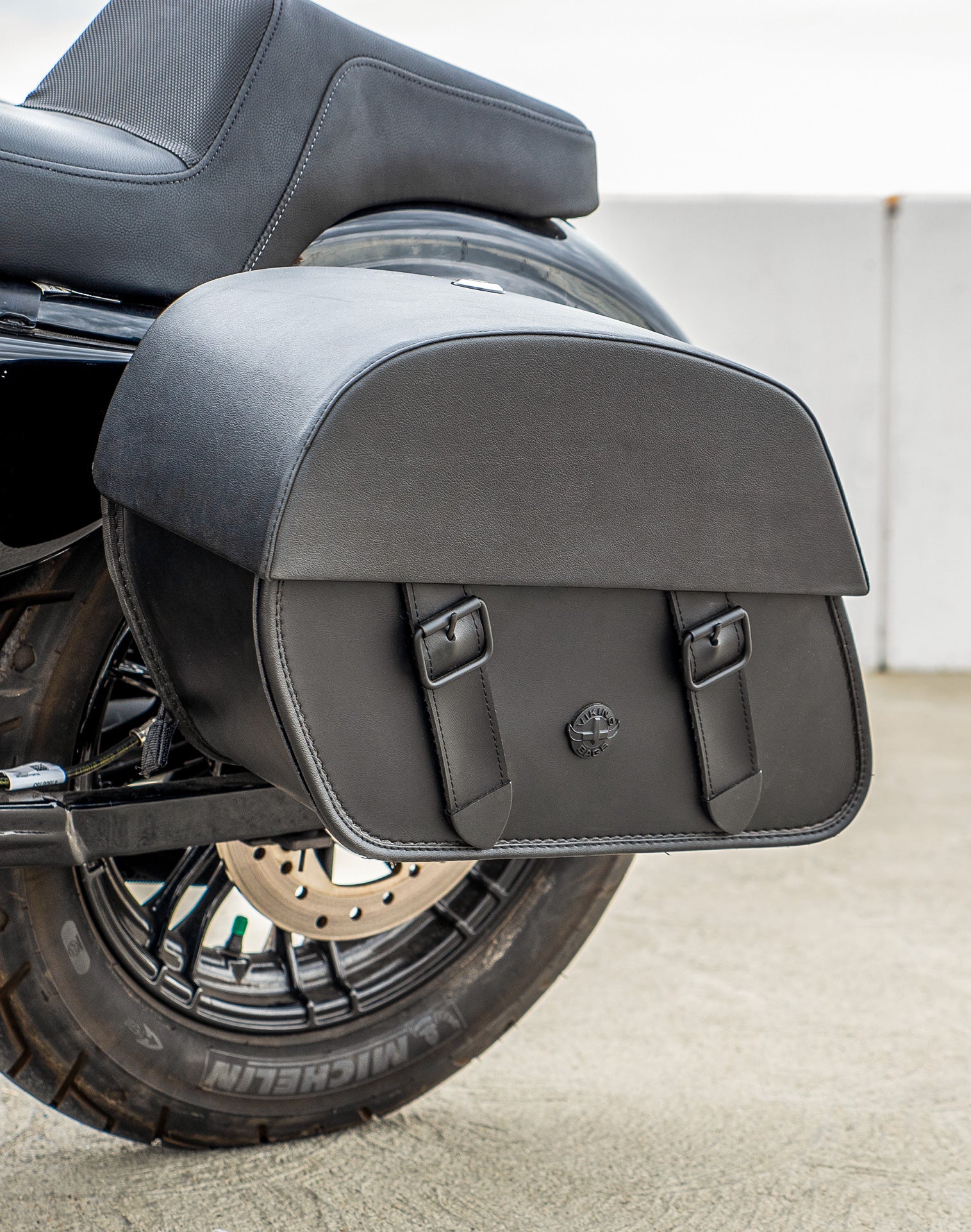28L - Baelor Medium Quick Mount Motorcycle Saddlebags For Harley Sportster Forty Eight XL1200X/XL1200XS - Image 5