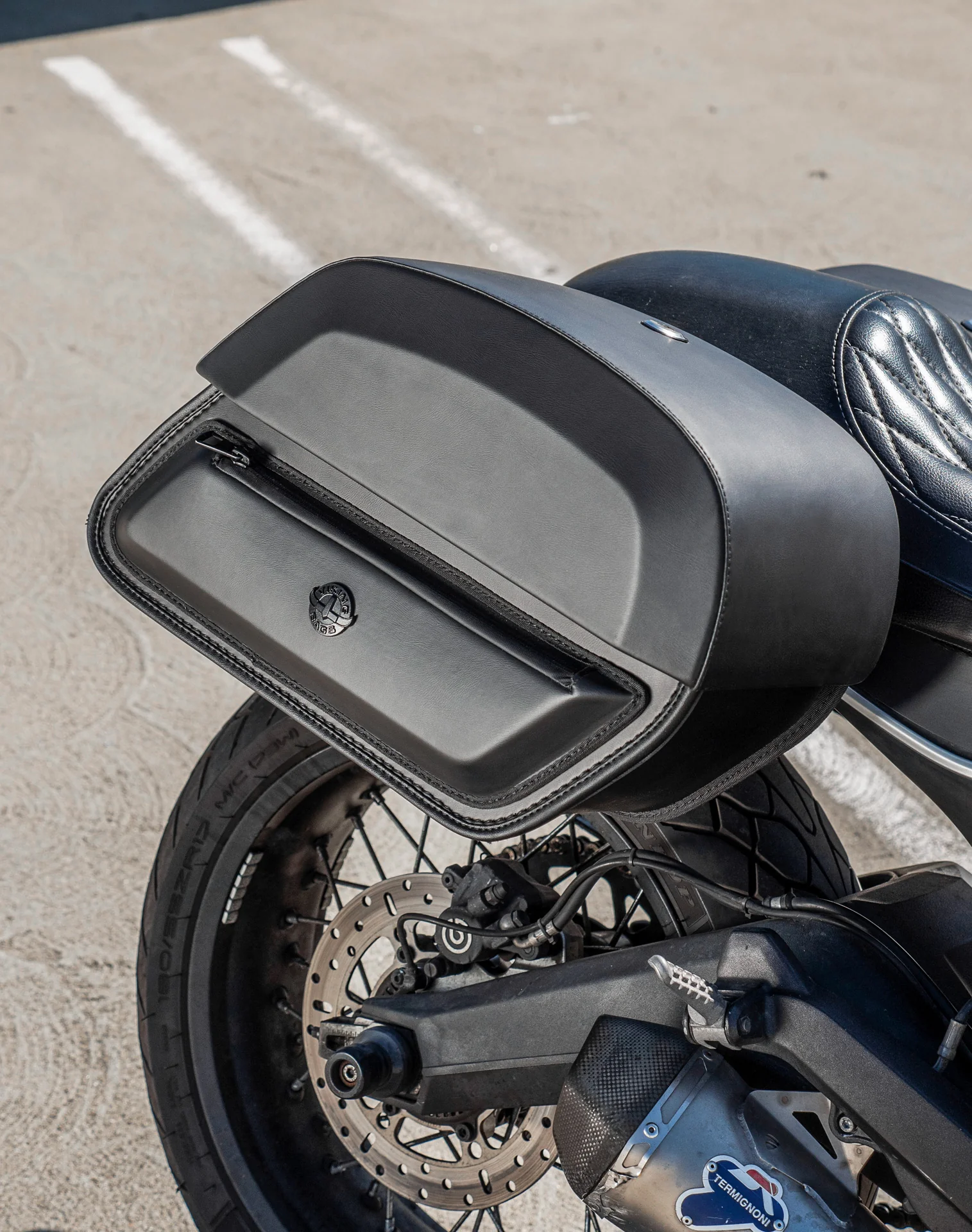 28L - Pantheon Medium Quick Mount Ducati Scrambler (2014-17) Motorcycle Saddlebags - Image 4