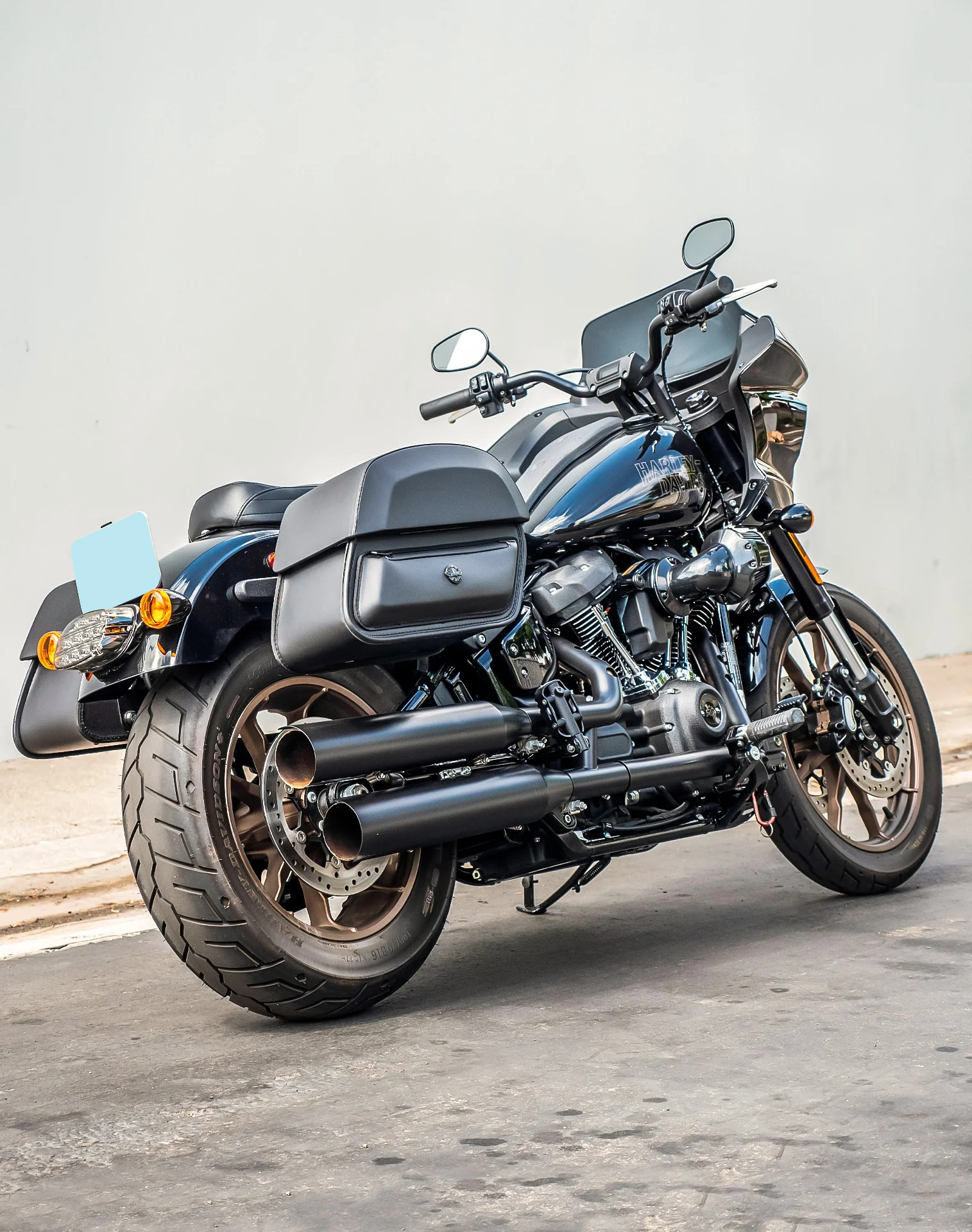 28L - Pantheon Medium Quick Mount Motorcycle Saddlebags For Harley Softail Low Rider ST FXLRST - Image 3