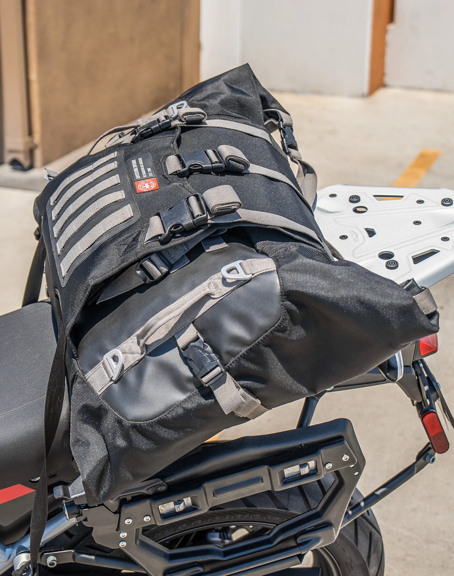 30L - Apex Triumph ADV Touring Duffel Bag - Image 6