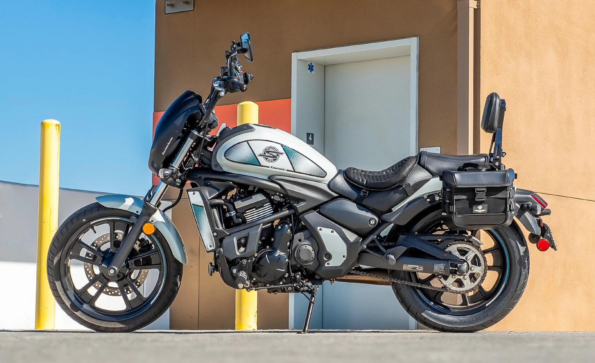 10L - Incognito Quick Mount Small Kawasaki Vulcan S VN650 Solo Saddlebag (Left Only) - Image 2