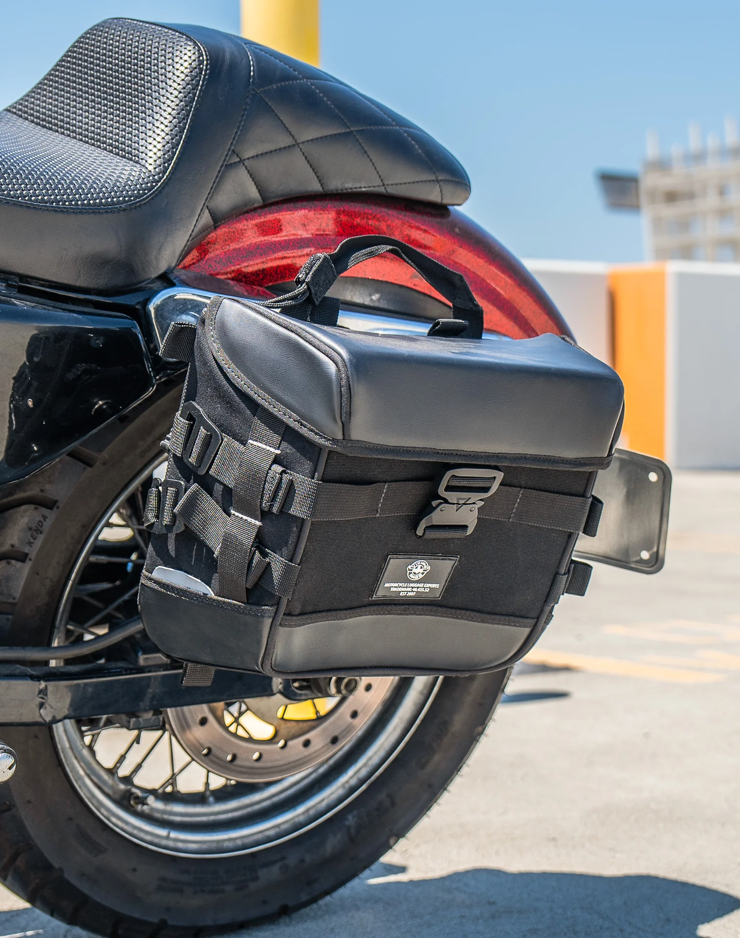 10L - Incognito Quick Mount Small Solo Motorcycle Saddlebag (Left Only) for Harley Sportster Seventy Two XL1200V - Image 5