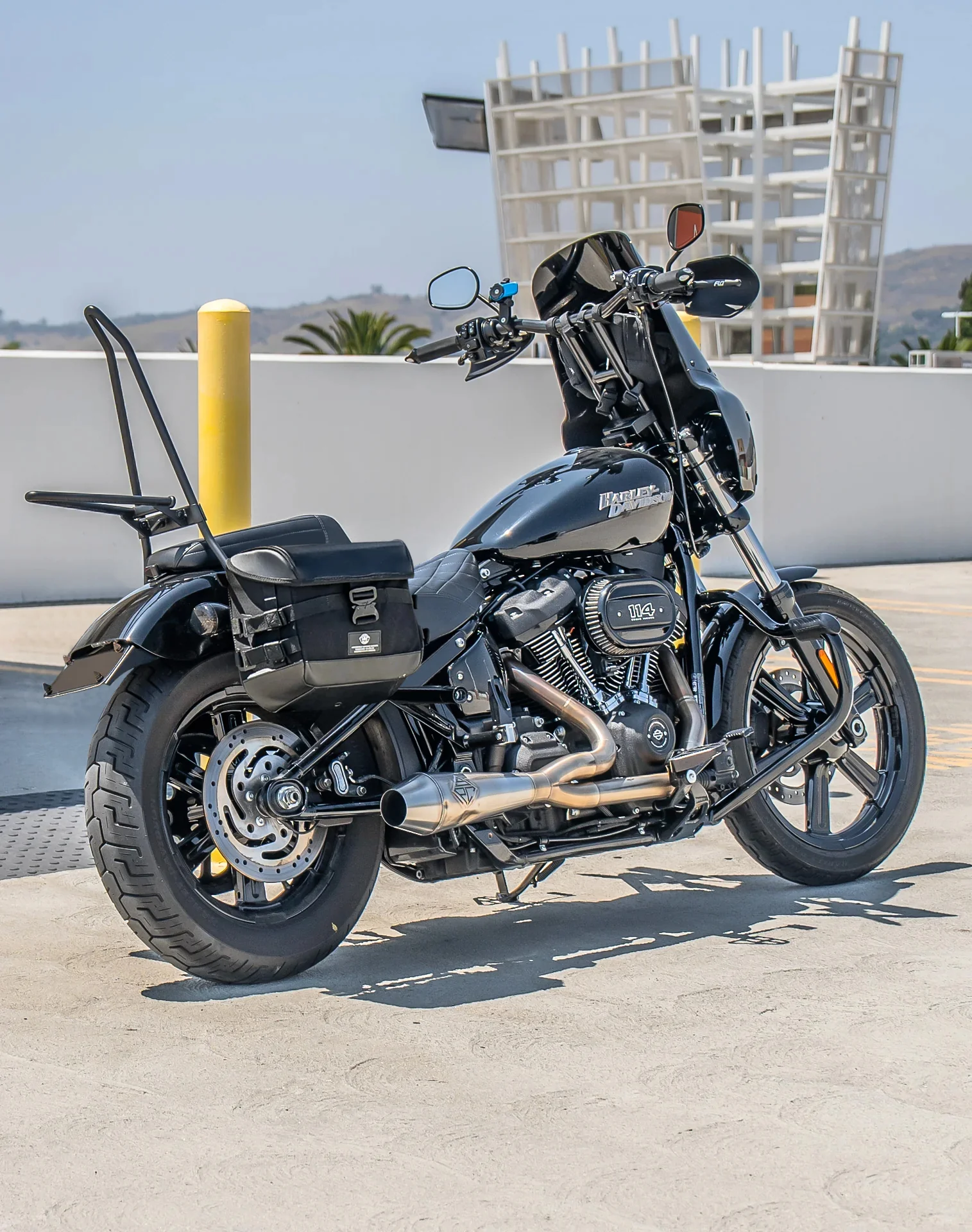10L - Incognito Quick Mount Small Solo Motorcycle Saddlebag (Right Only) for Harley Softail Street Bob FXBB/S - Image 3