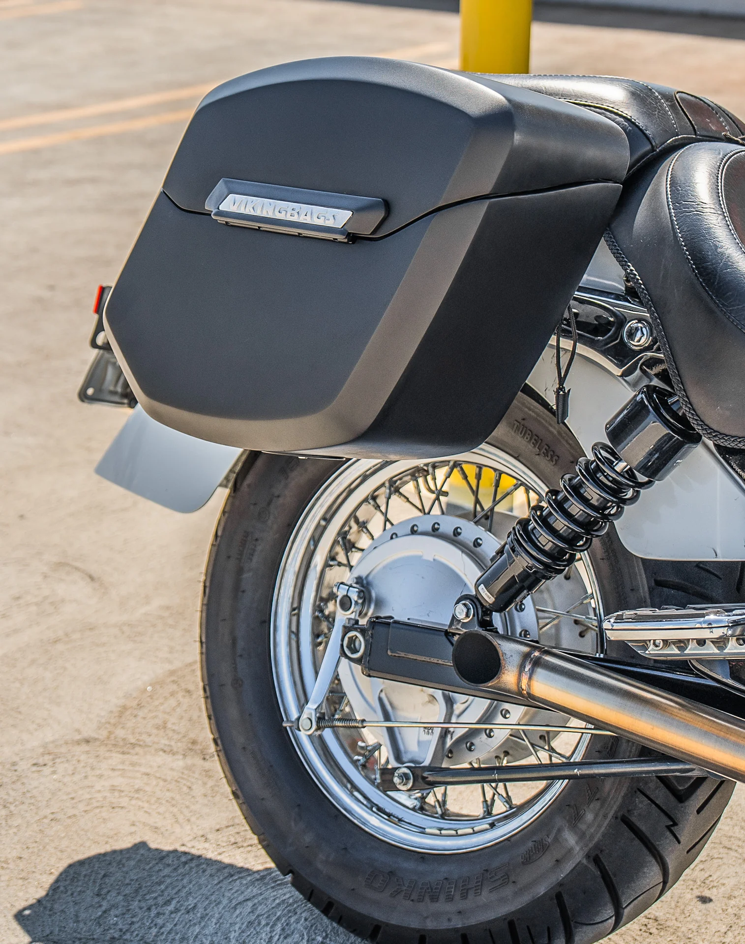 24L - Ironclad Quick-Mount Medium Honda 750 Shadow Aero Matte Hard Saddlebags - Image 5