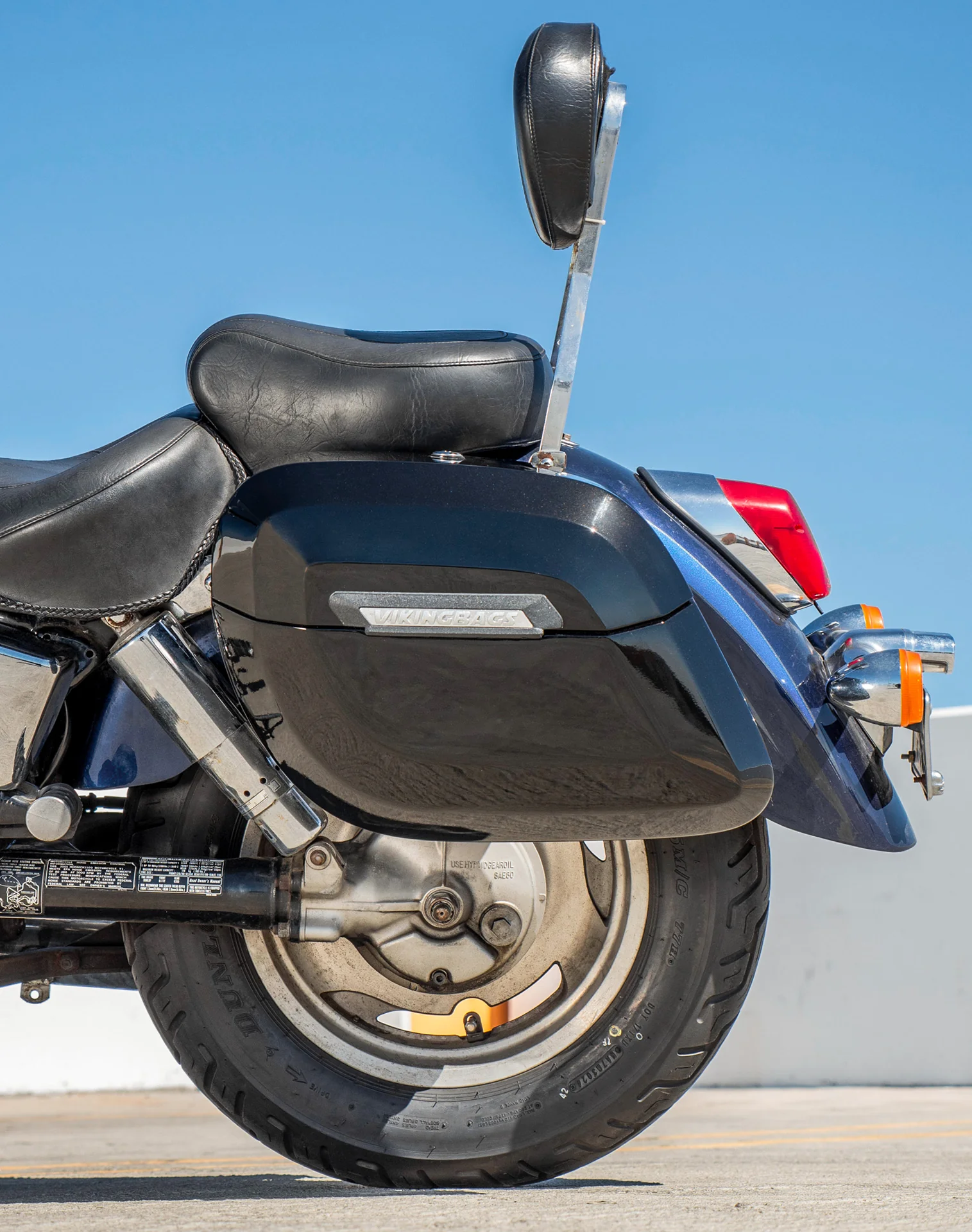 36L - Lamellar Raven Extra Large Honda Shadow 1100 Sabre Shock Cut-out Painted Motorcycle Hard Saddlebags - Image 4
