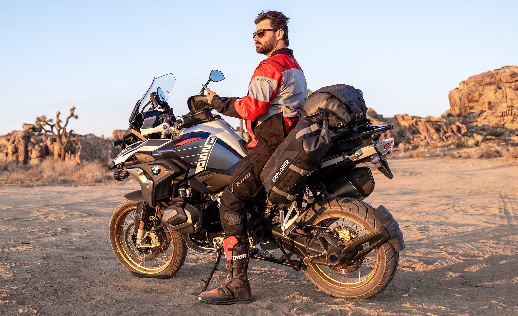 1L - Odyssey Ducati Adventure Touring Tank Bag - Image 3
