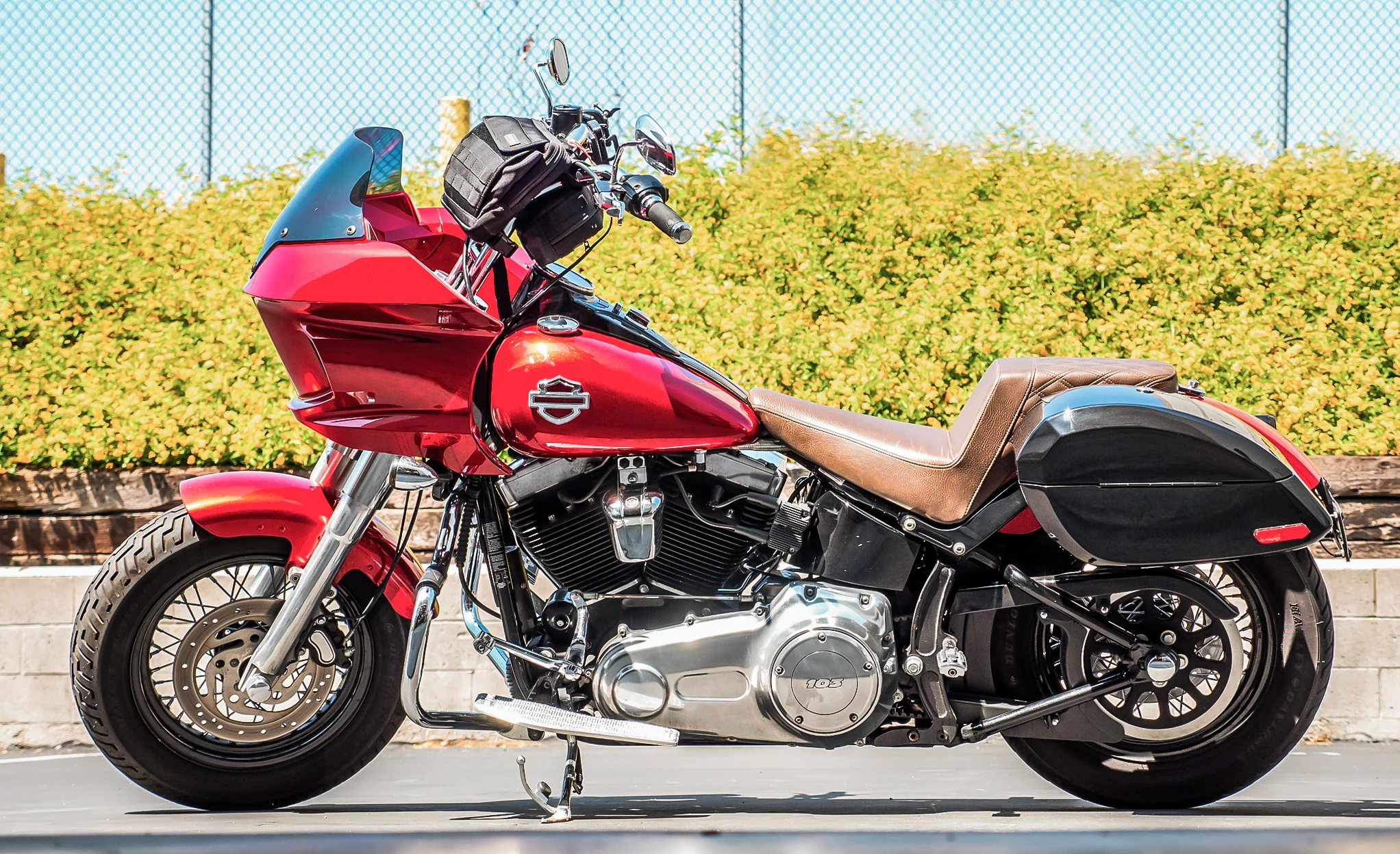 28L - Phantom Large Painted Motorcycle Hard Saddlebags For Harley Softail Slim FLS - Image 2