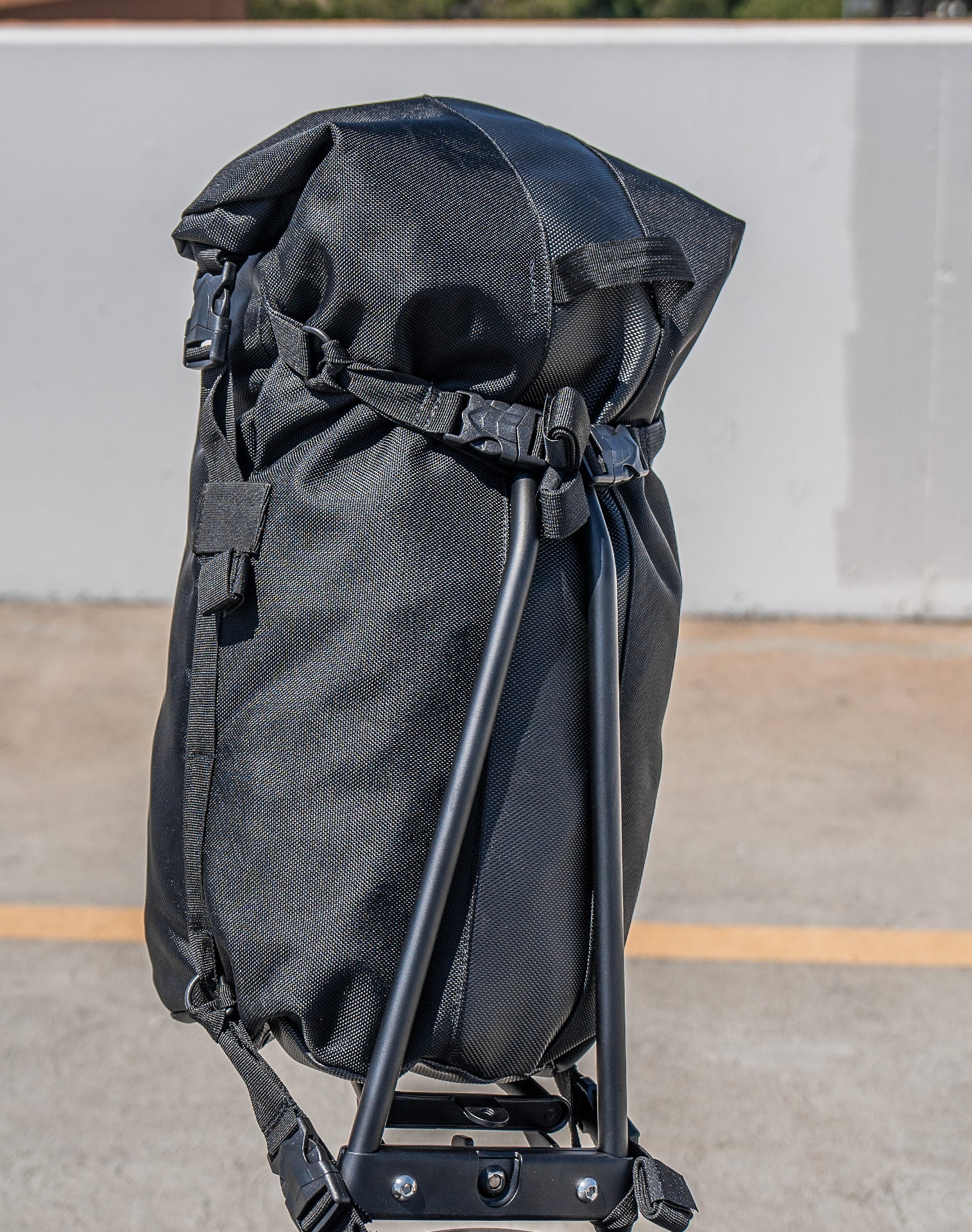 32L - Renegade Triumph Motorcycle Sissy Bar Bag - Image 5